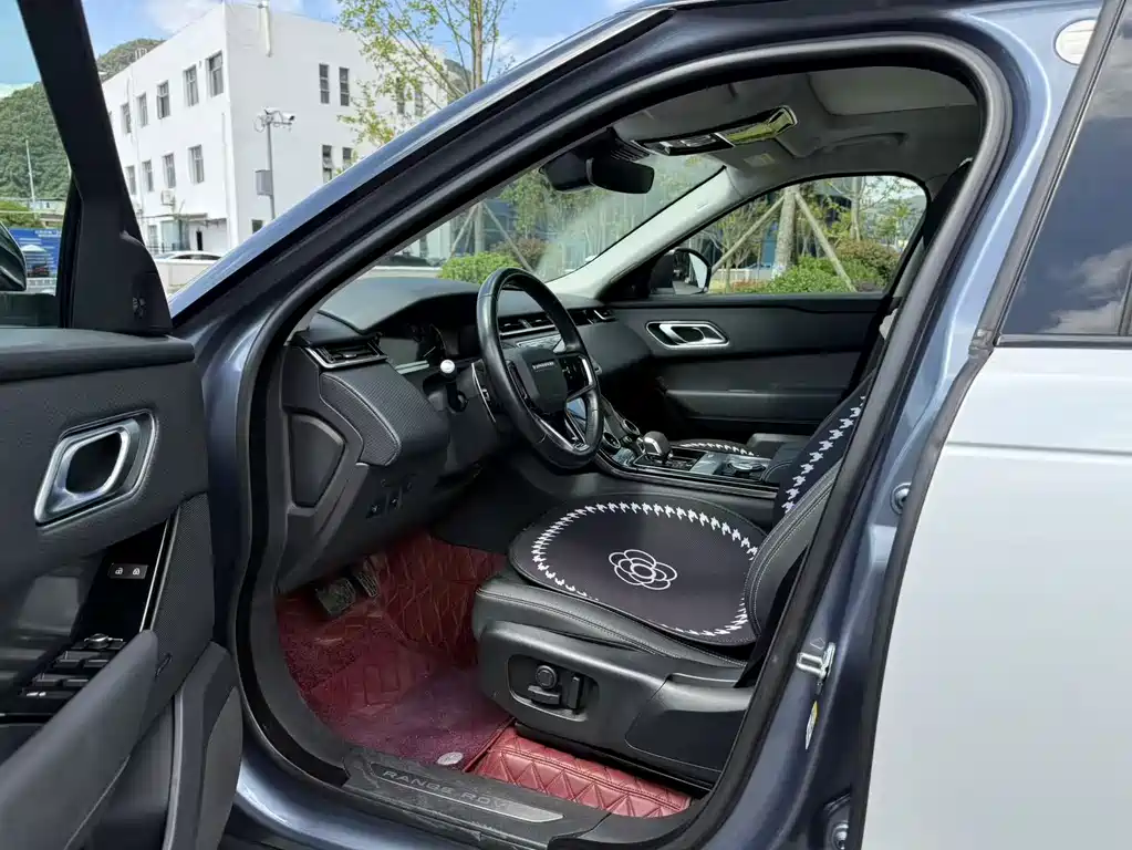 Land Rover Velar — миниатюра 7