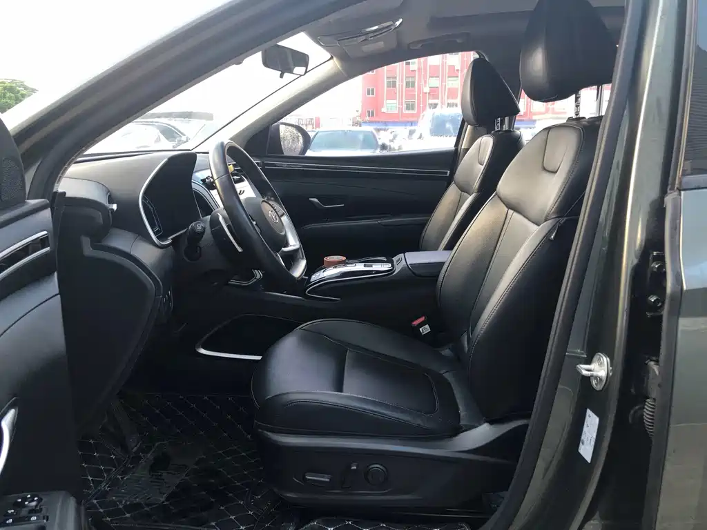 Hyundai Tucson — миниатюра 10