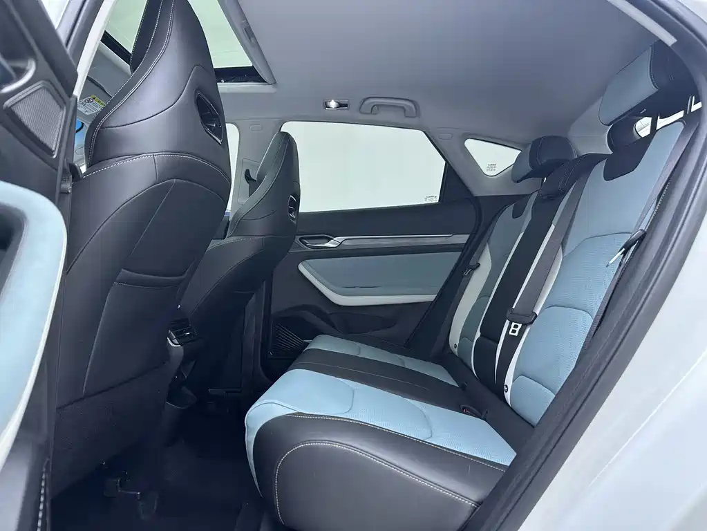 Geely Emgrand S S 2022 1.4T CVT