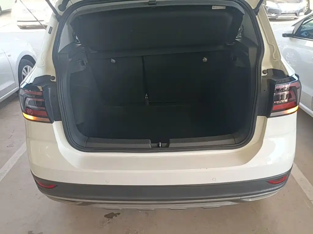 Volkswagen T-Cross — миниатюра 19