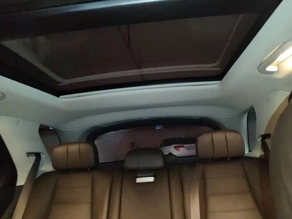 Mercedes-Benz GLE New Energy — миниатюра 6