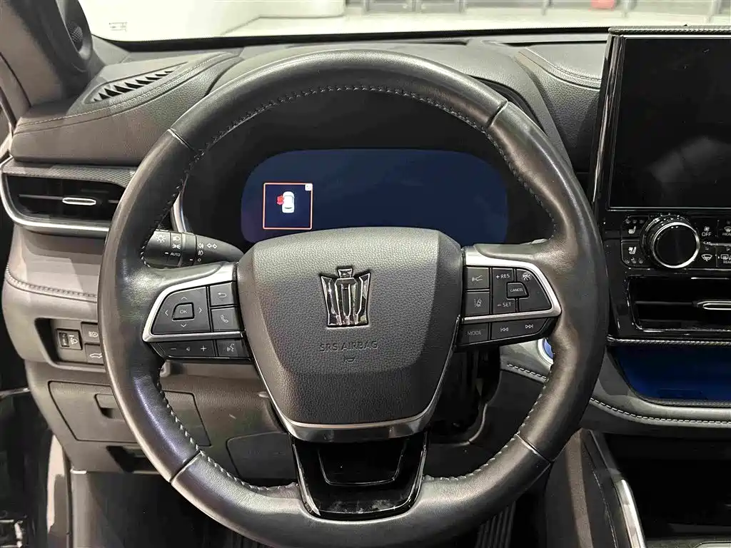 Toyota Crown Kluger — миниатюра 16