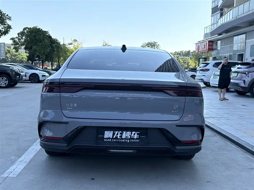 BYD Han — миниатюра 8