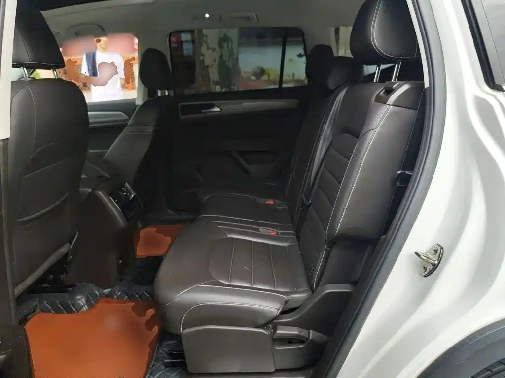 Volkswagen Teramont — миниатюра 13