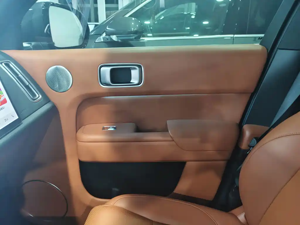 Li Auto Li L9 — миниатюра 8