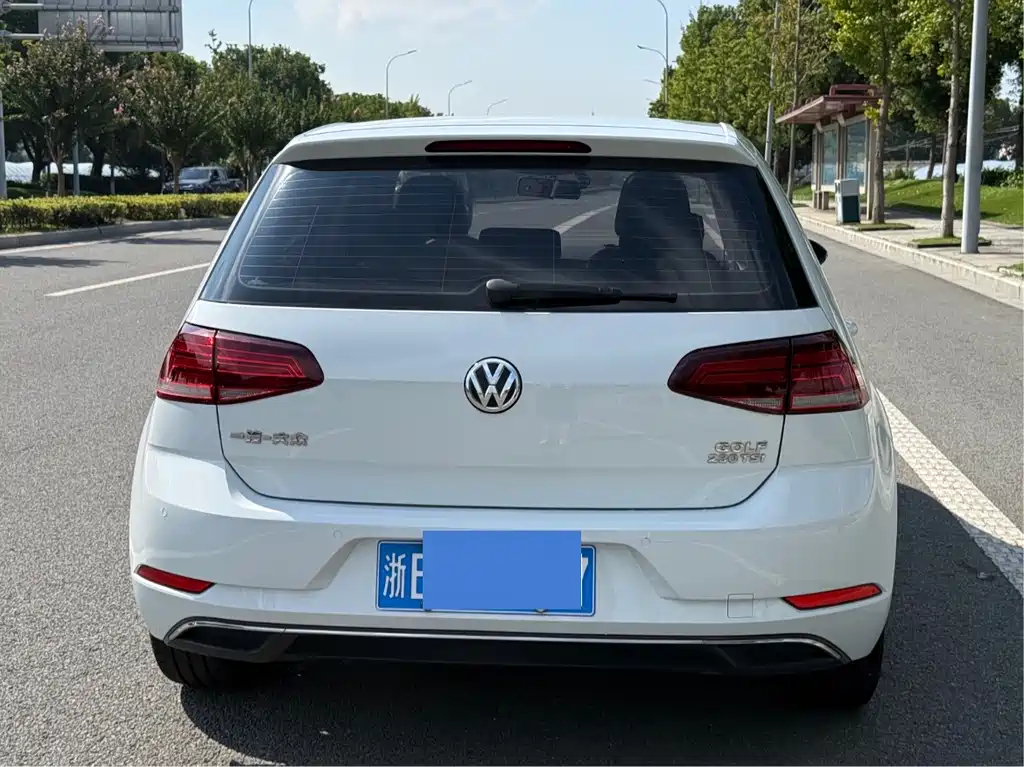 Volkswagen Golf — миниатюра 8