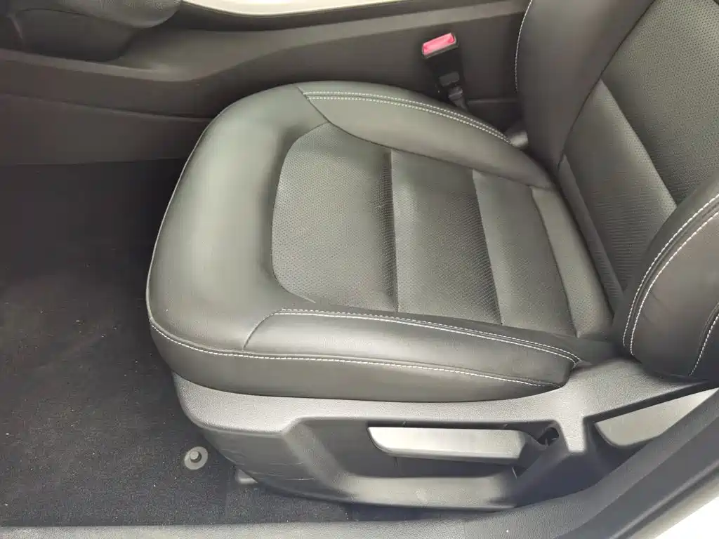 Geely Emgrand GL — миниатюра 20