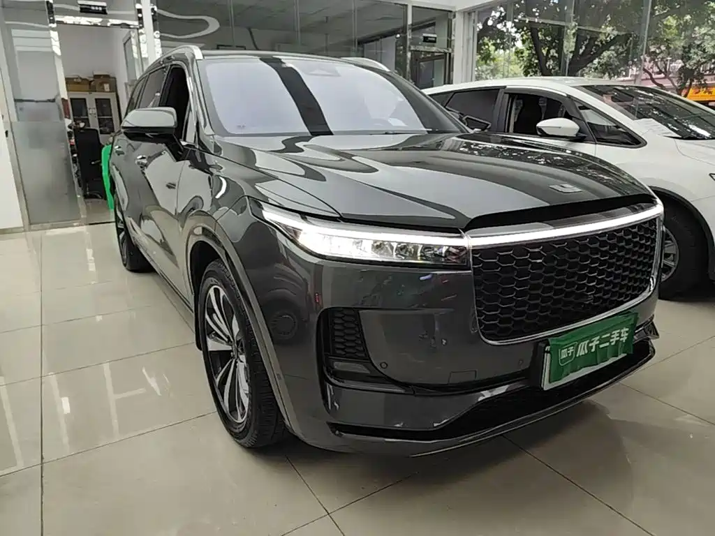 Li Auto Li ONE — миниатюра 4
