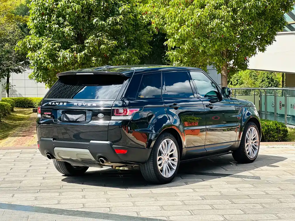 Land Rover Sport — миниатюра 12