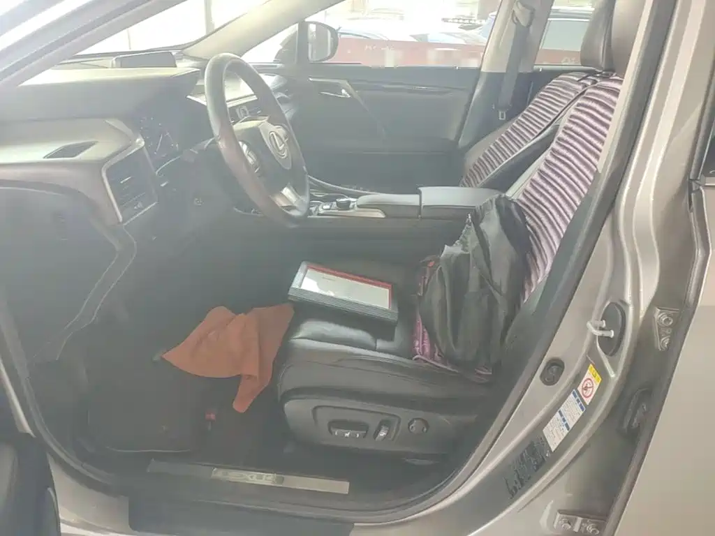 Lexus RX — миниатюра 15