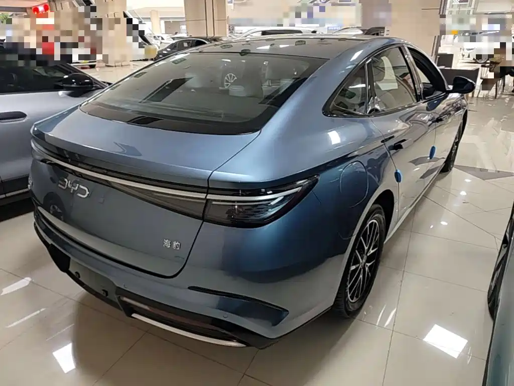 BYD Seal — миниатюра 7