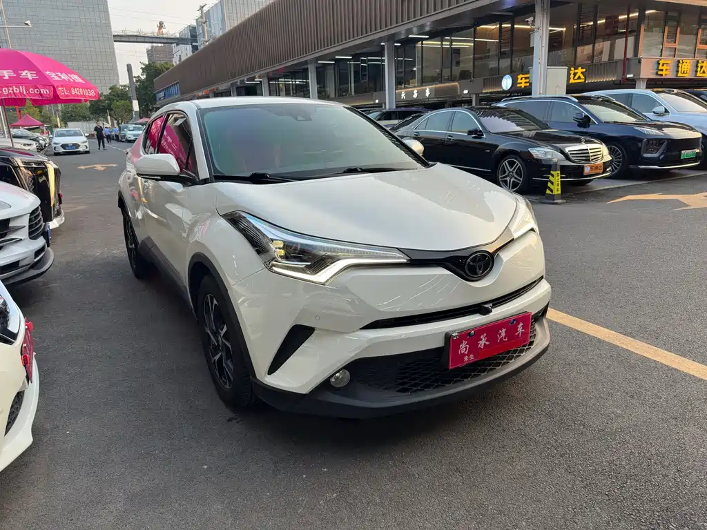 Toyota C-HR — миниатюра 2