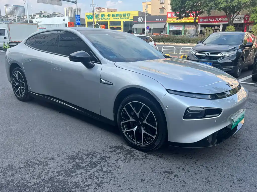 XPeng P7 — миниатюра 5