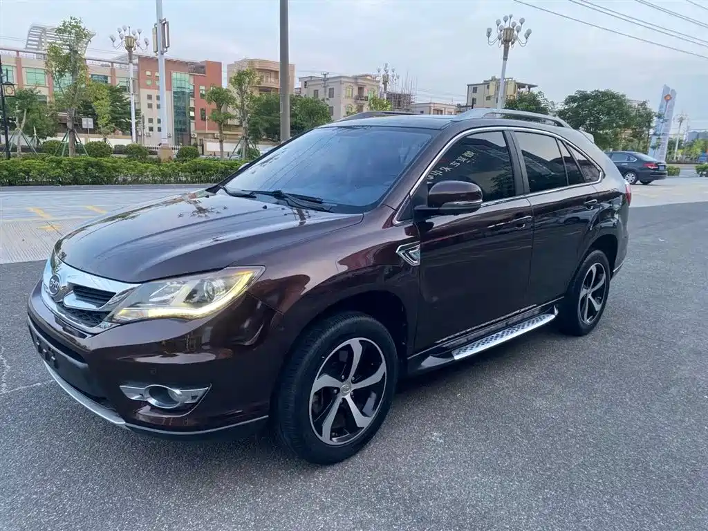 Byd S7 2015