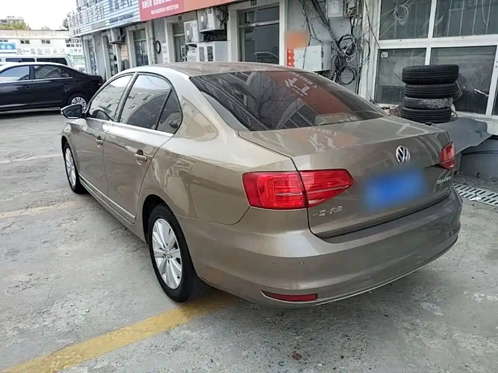 Volkswagen Sagitar — миниатюра 5