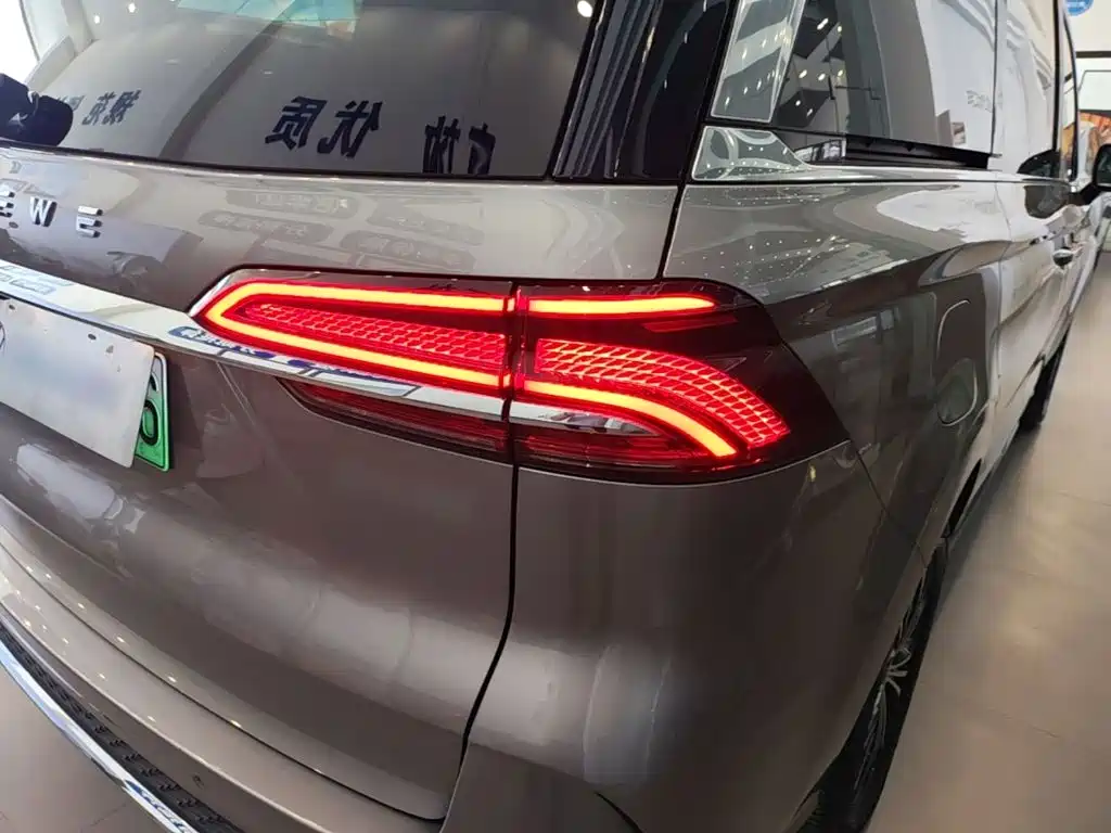 Roewe iMAX8 New Energy — миниатюра 8