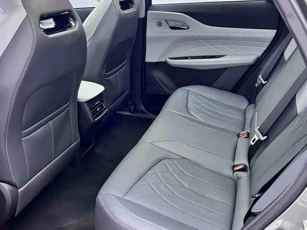 CHANGAN UNI Z NEW ENERGY