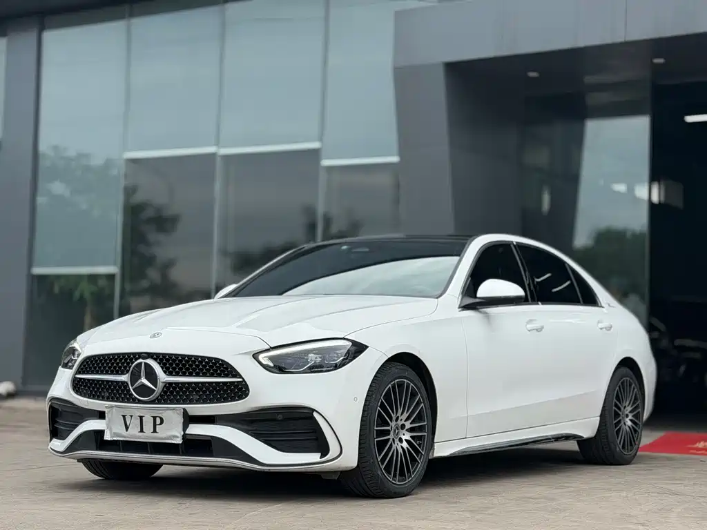 Mercedes-Benz C-Class 2022