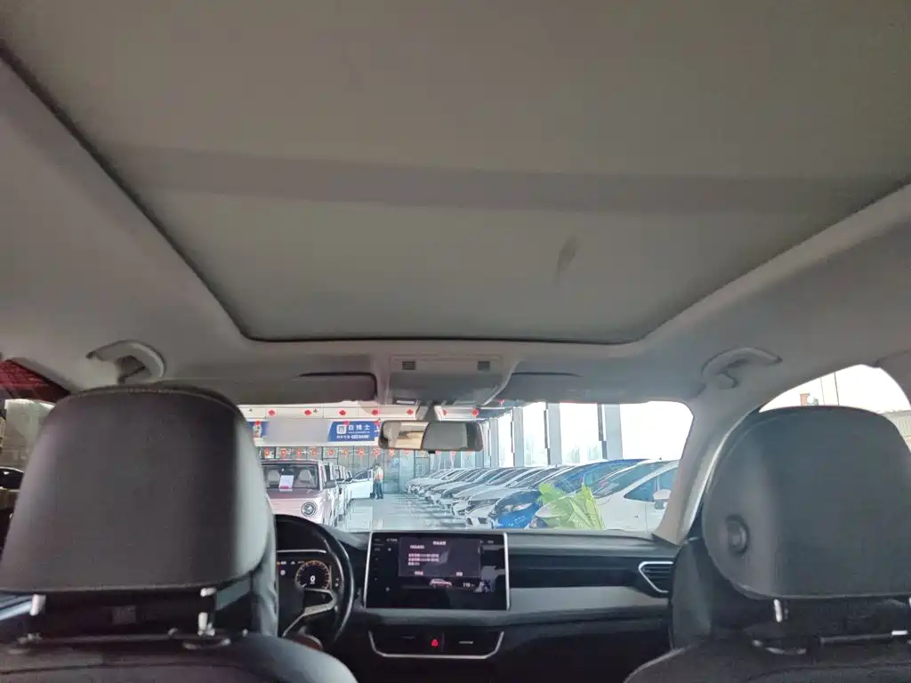Volkswagen Tayron — миниатюра 4