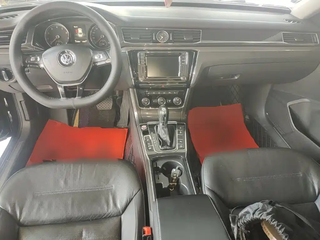Volkswagen Passat — миниатюра 10