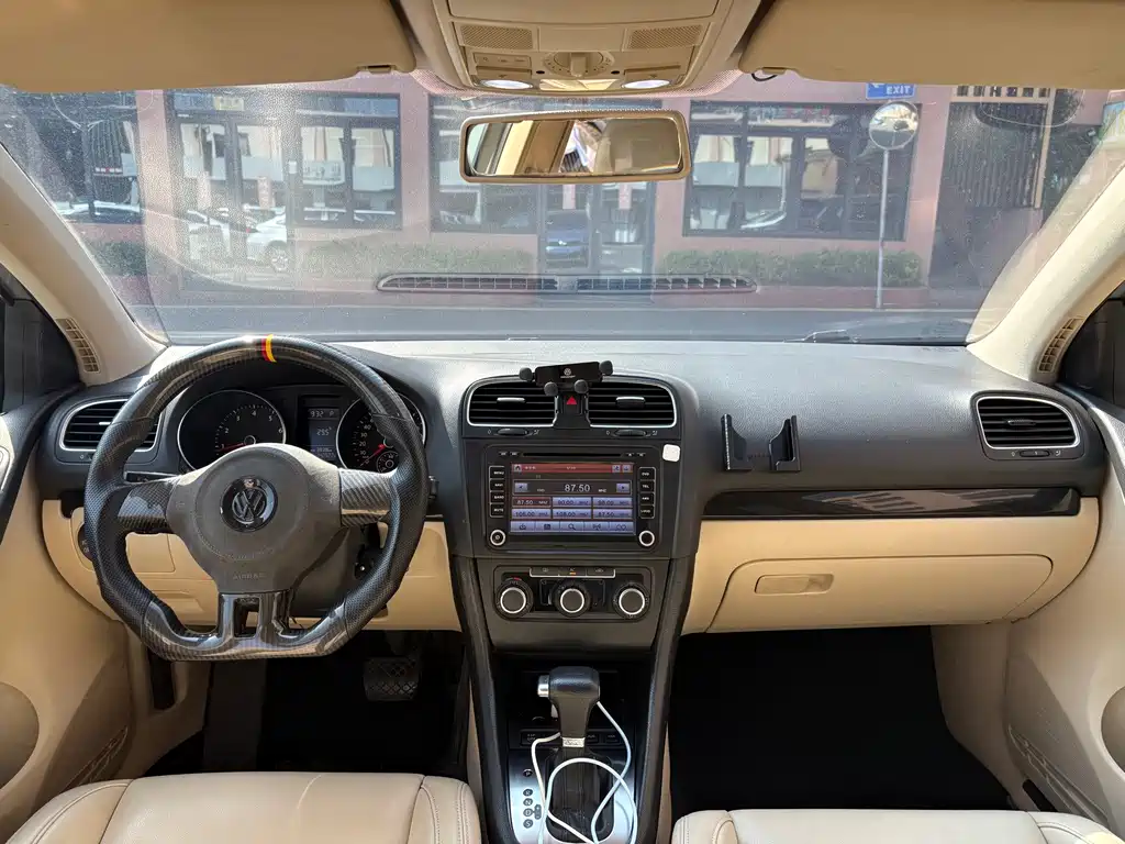 Volkswagen Golf — миниатюра 8