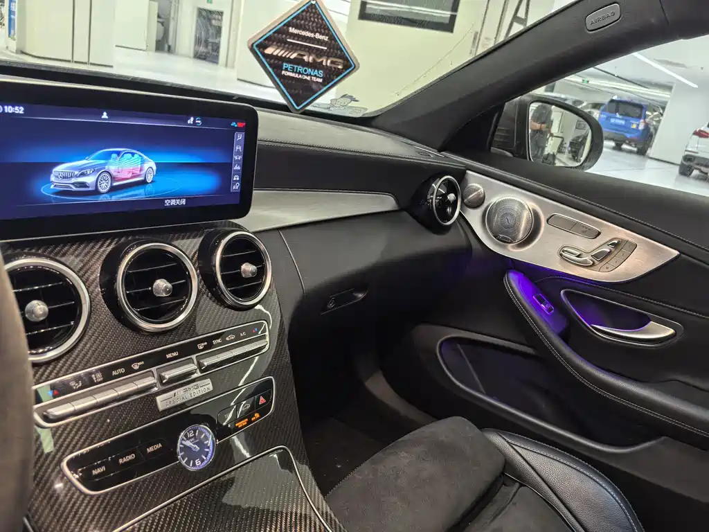 Mercedes-Benz C-Class AMG — миниатюра 10