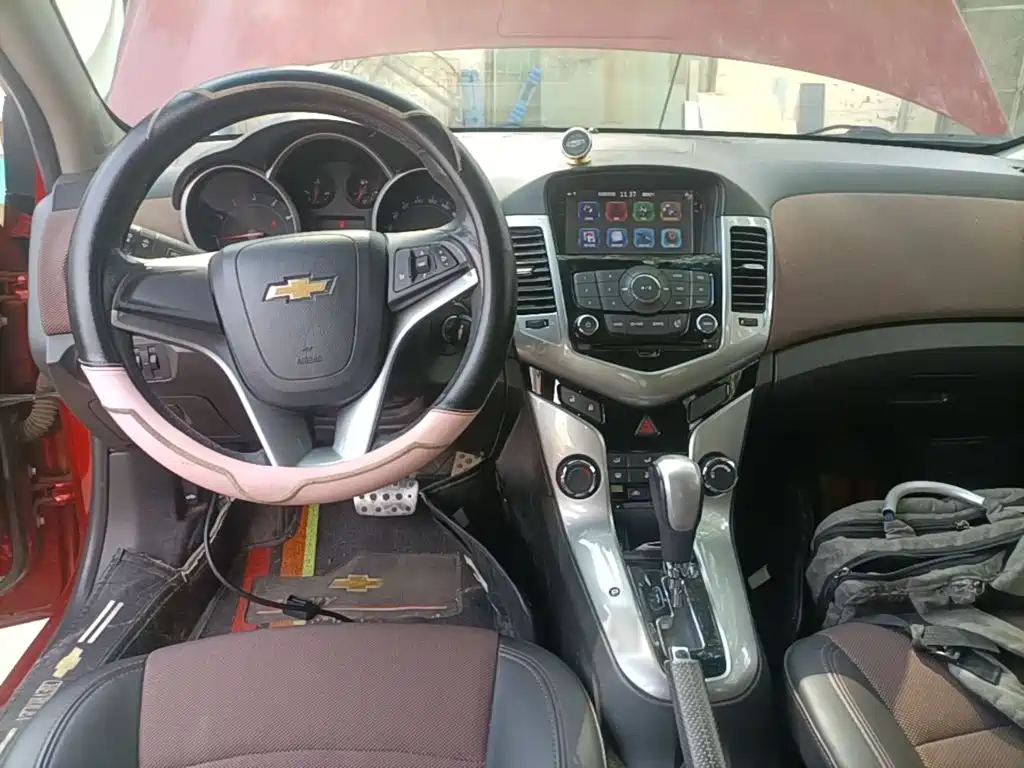 Chevrolet Cruze — миниатюра 10