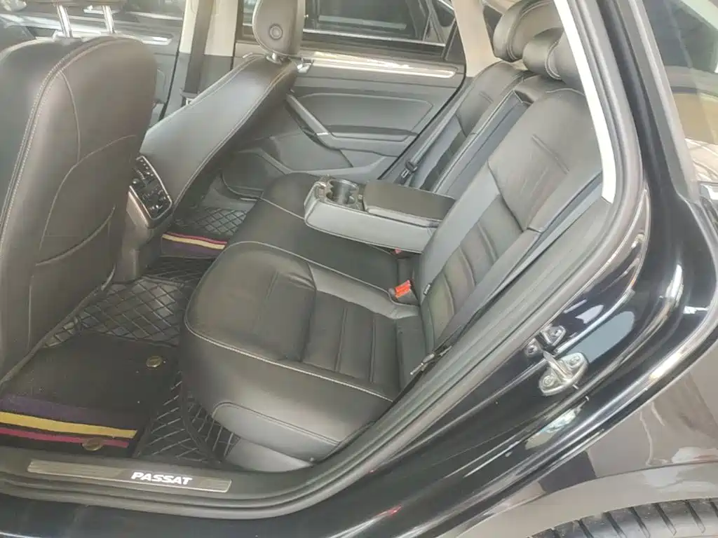 Volkswagen Passat — миниатюра 17