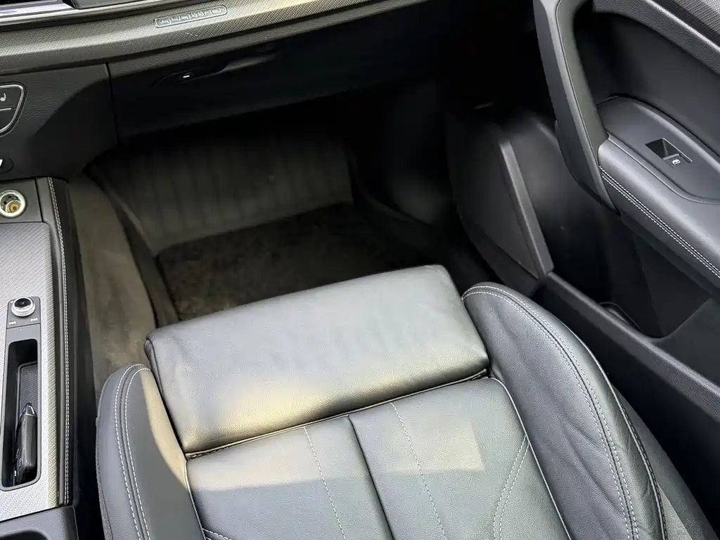 Audi Q5L — миниатюра 12