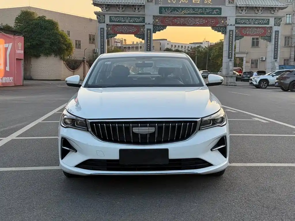 Geely Emgrand — миниатюра 2