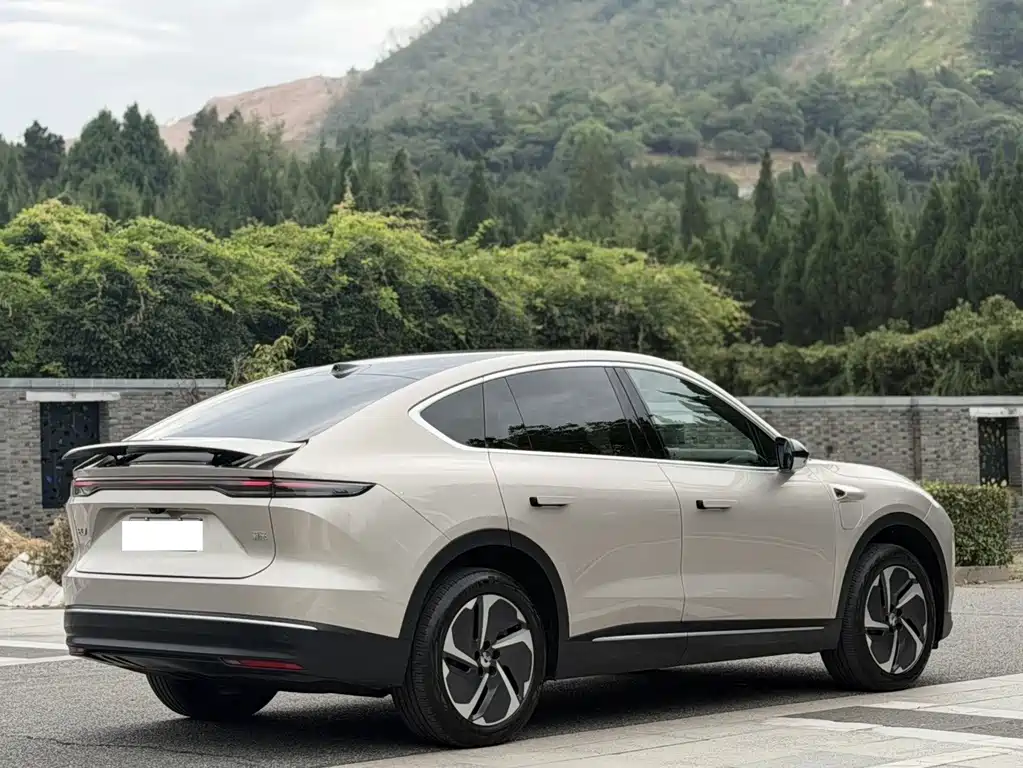 NIO EC7 — миниатюра 16