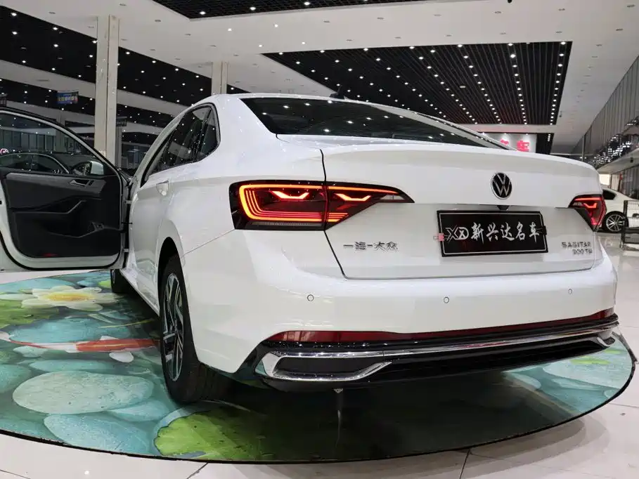 Volkswagen Sagitar — миниатюра 22