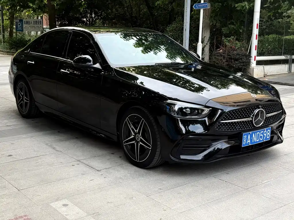 Mercedes-Benz C-Class — миниатюра 5