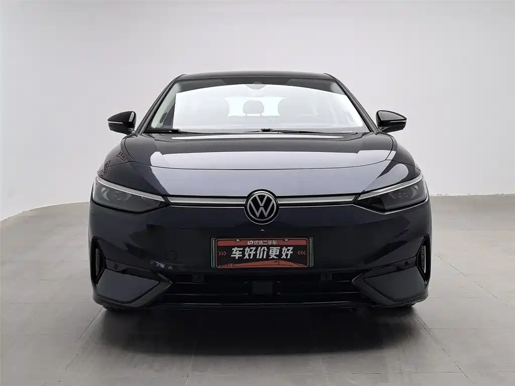 VOLKSWAGEN ID.7 VIZZION