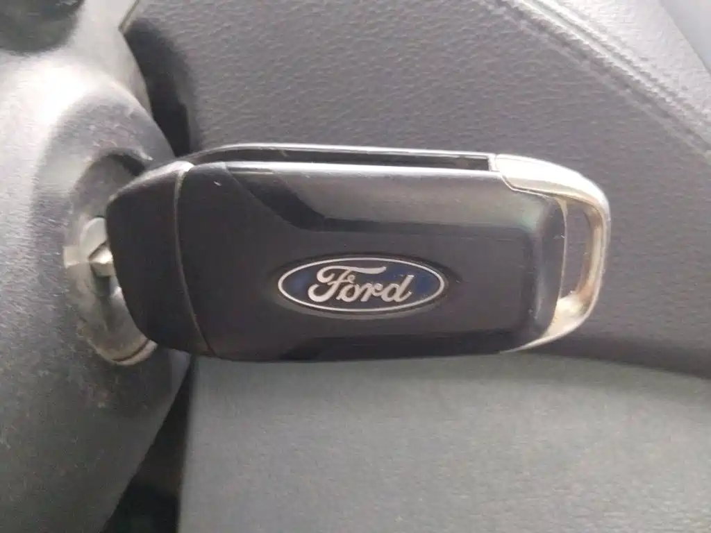 Ford Escort — миниатюра 11