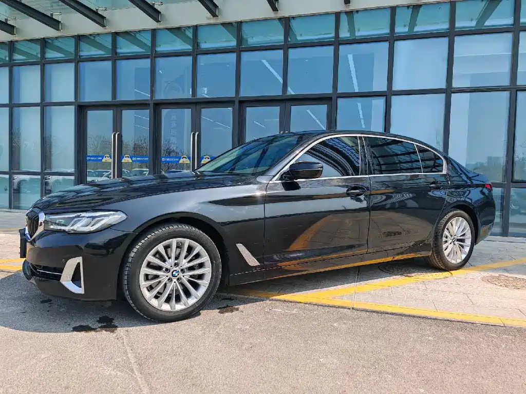BMW 5 Series 5 2022 525Li Luxury