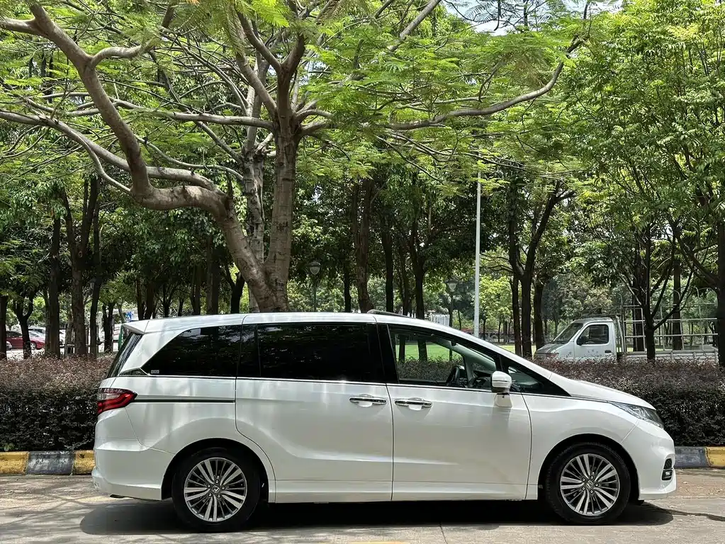 Honda Odyssey — миниатюра 6