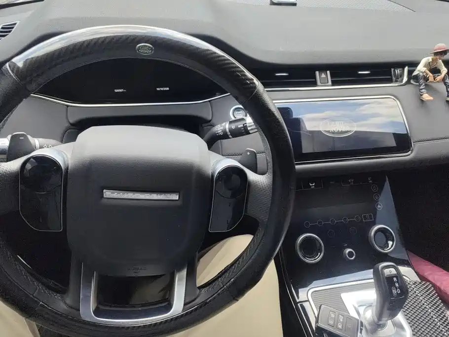 Land Rover Evoque — миниатюра 12