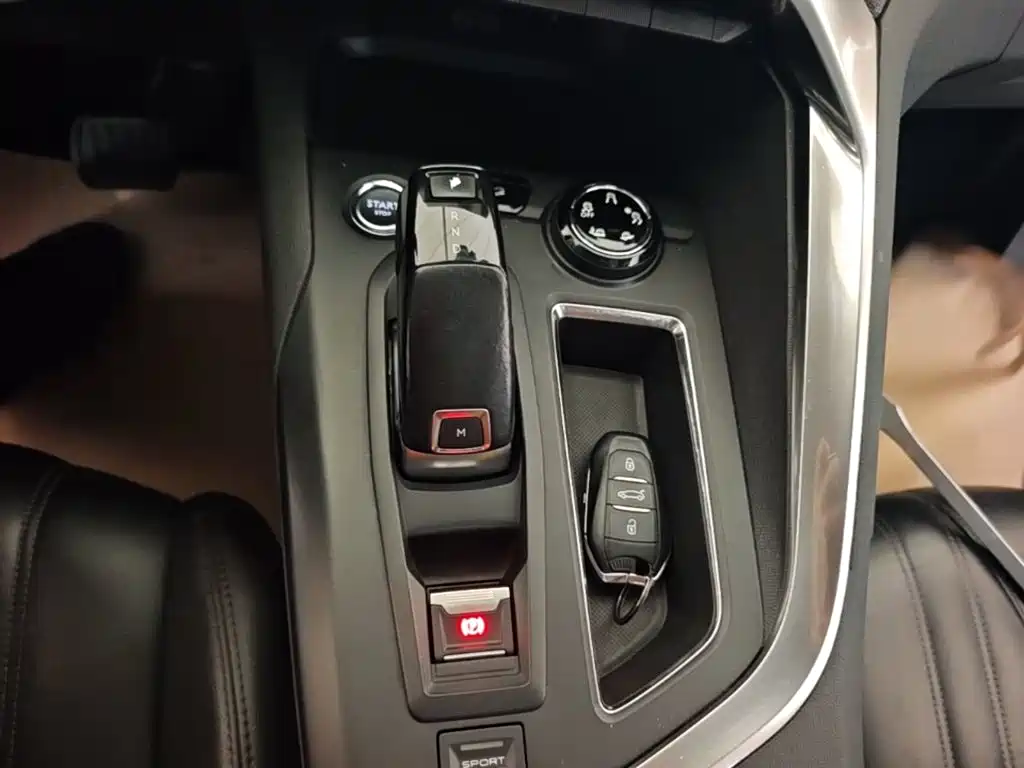 Peugeot 5008 — миниатюра 14