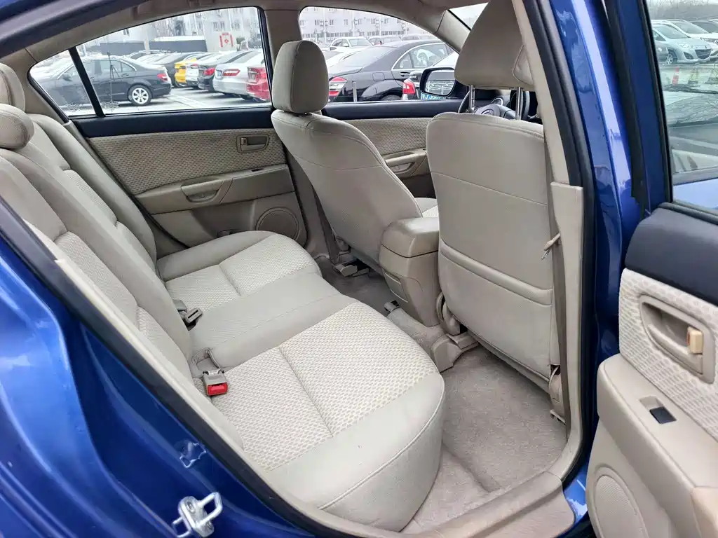 Mazda 3 — миниатюра 13