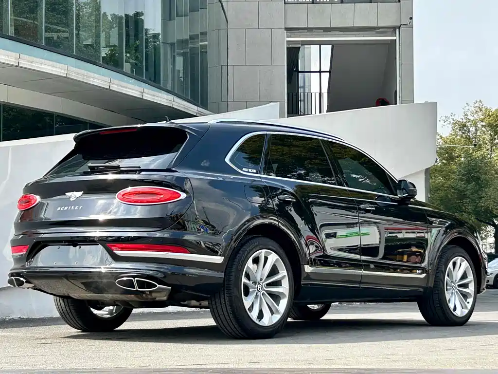Bentley Bentayga 2021 4.0T V8