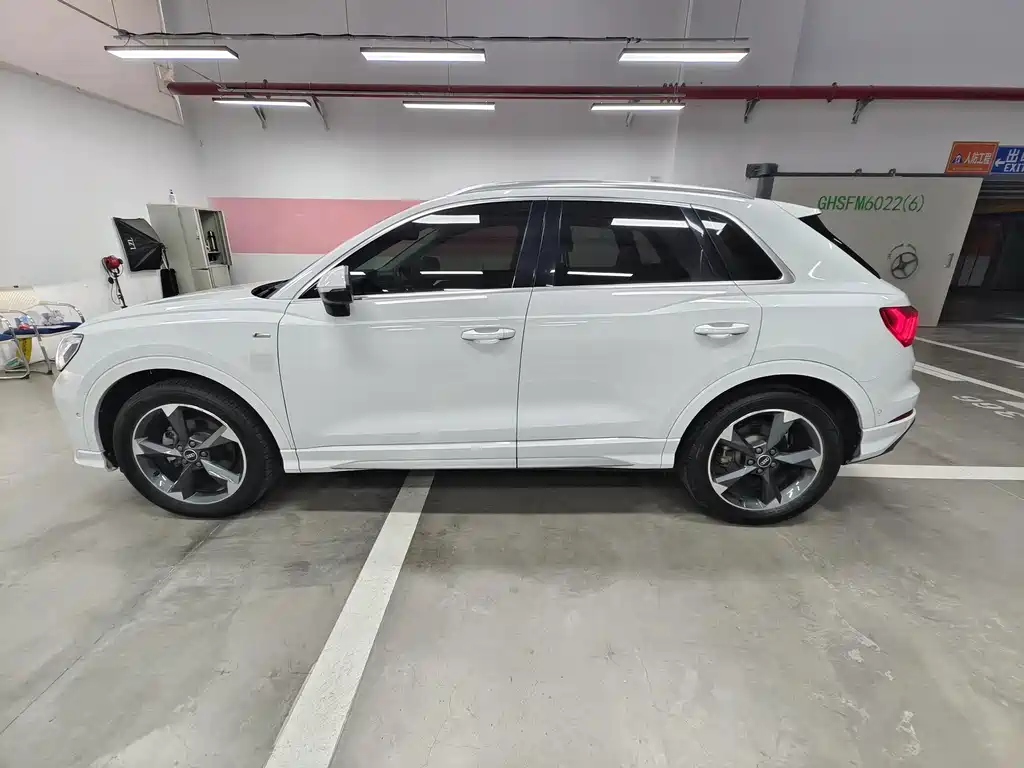 Audi Q3 — миниатюра 2