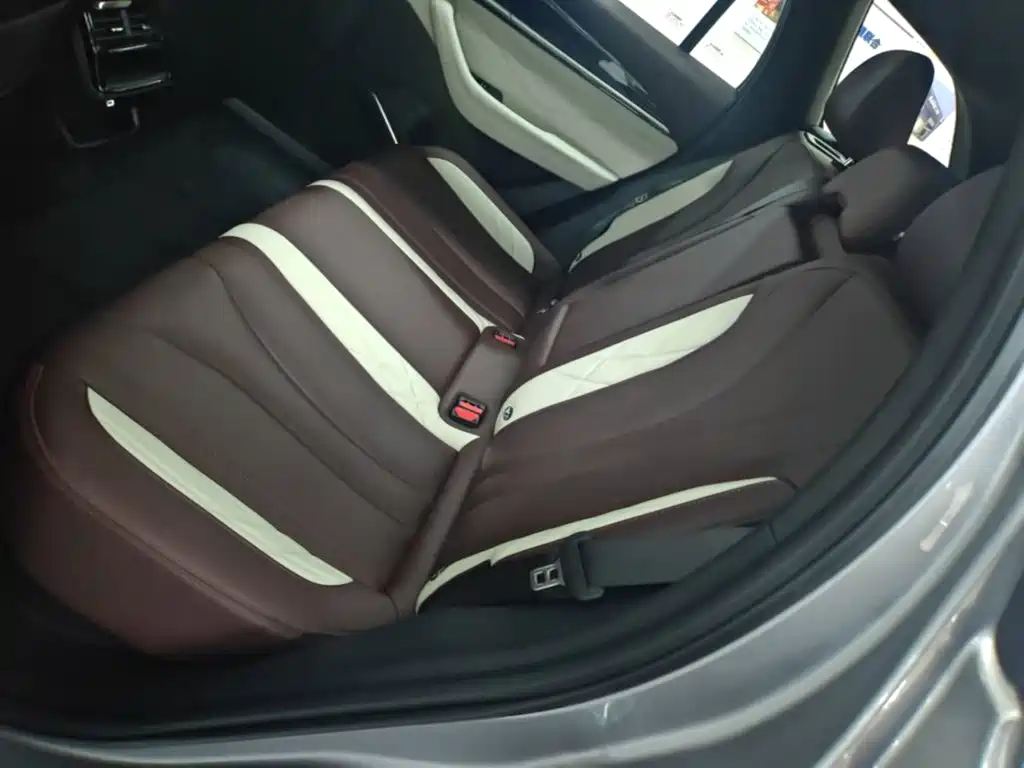 Geely Xingyue L — миниатюра 17