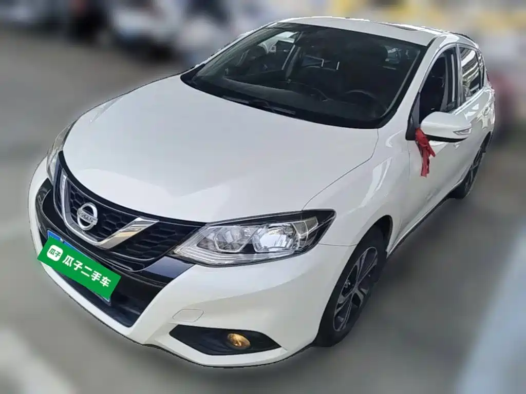 Nissan Tiida — миниатюра 3