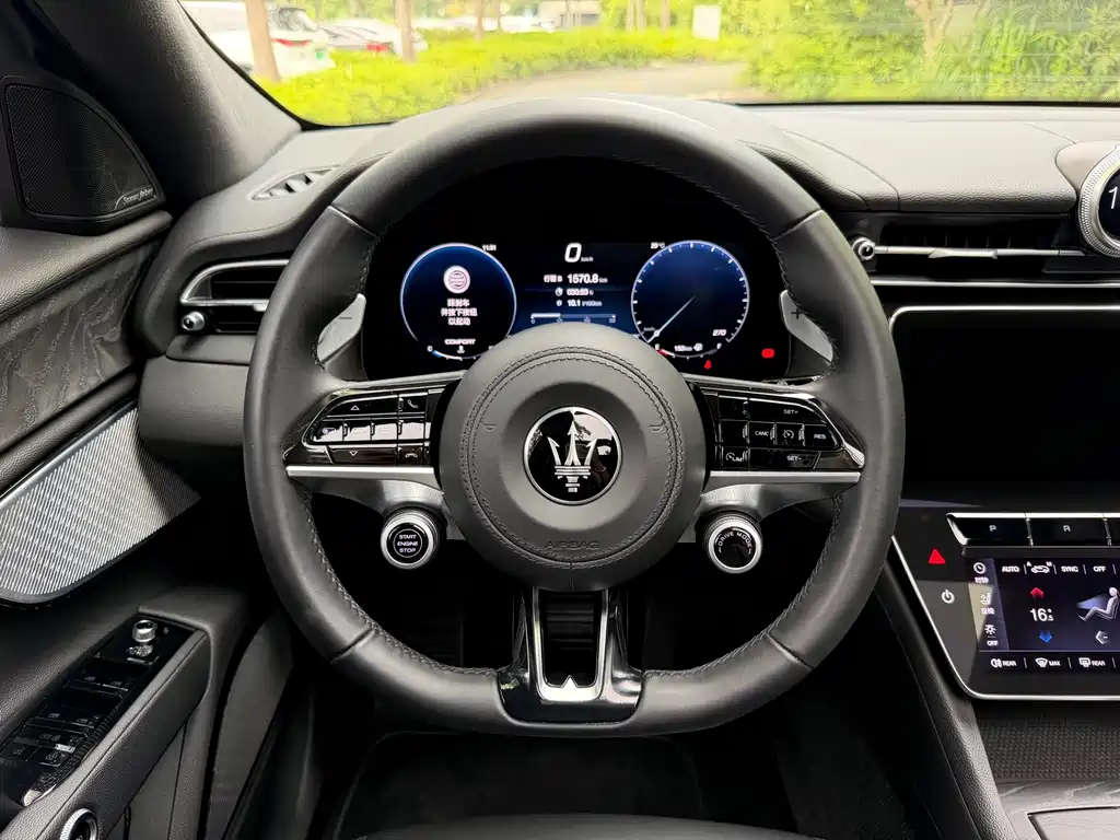 Maserati Grecale — миниатюра 18