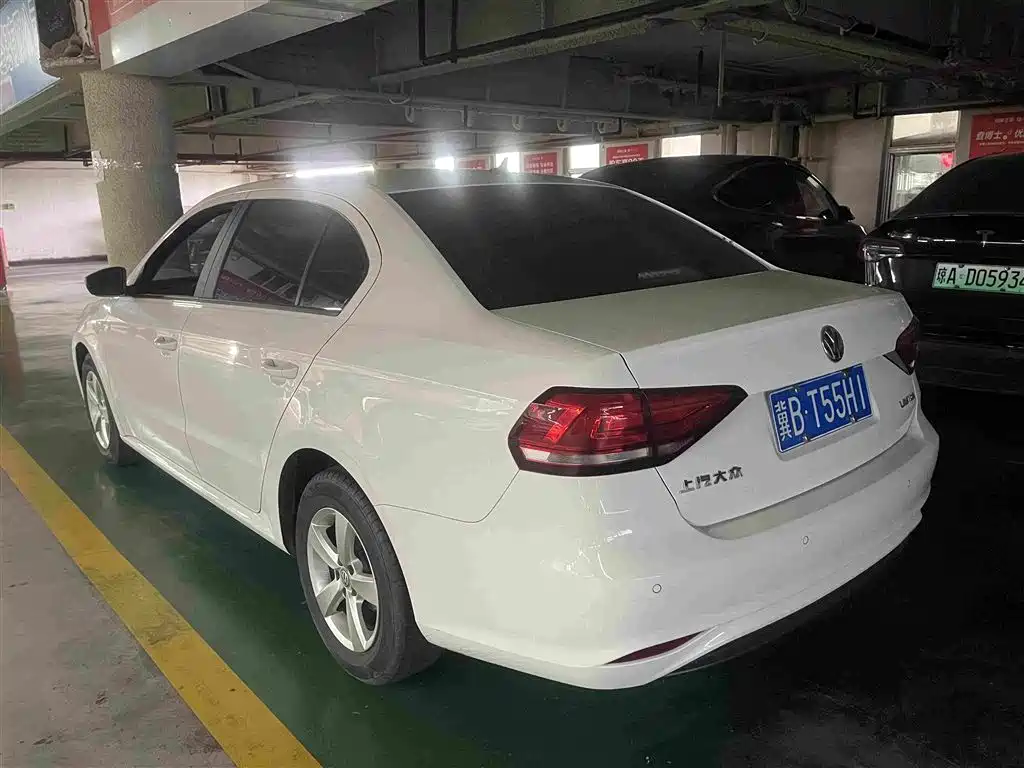 Volkswagen Lavida — миниатюра 3