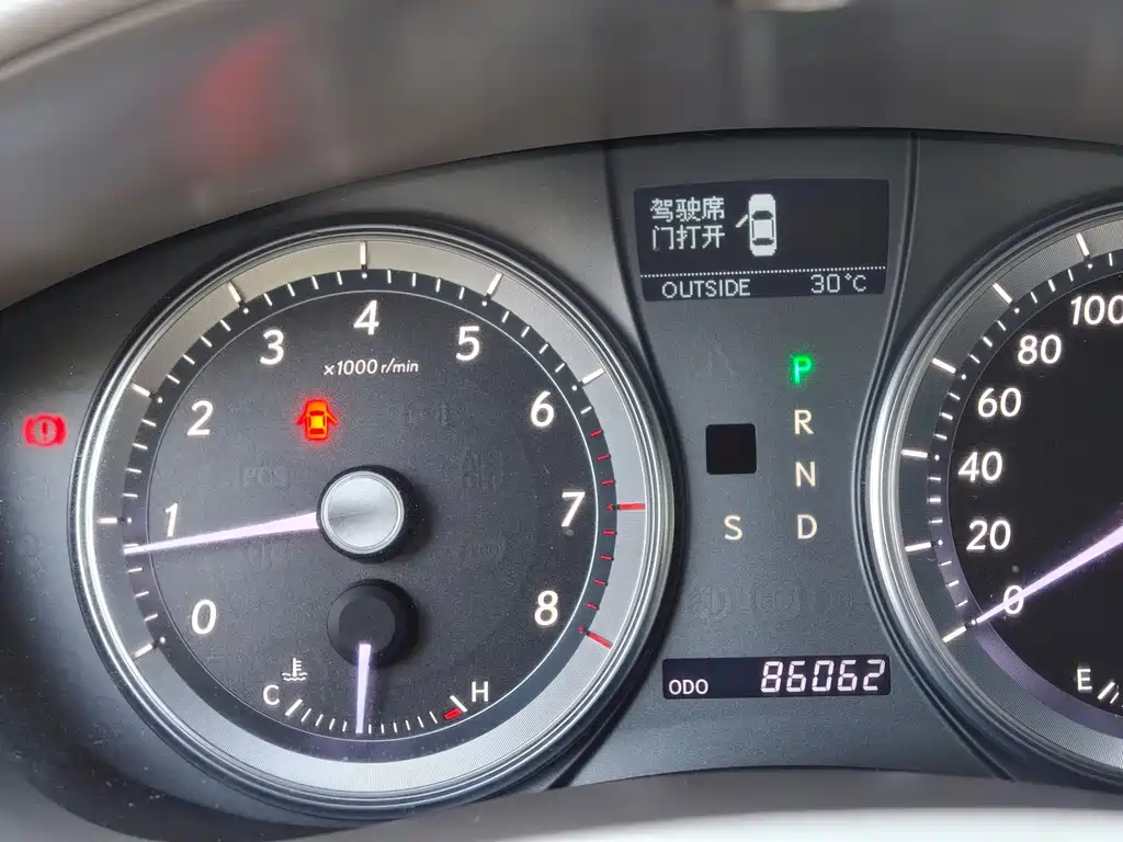 Lexus ES — миниатюра 13