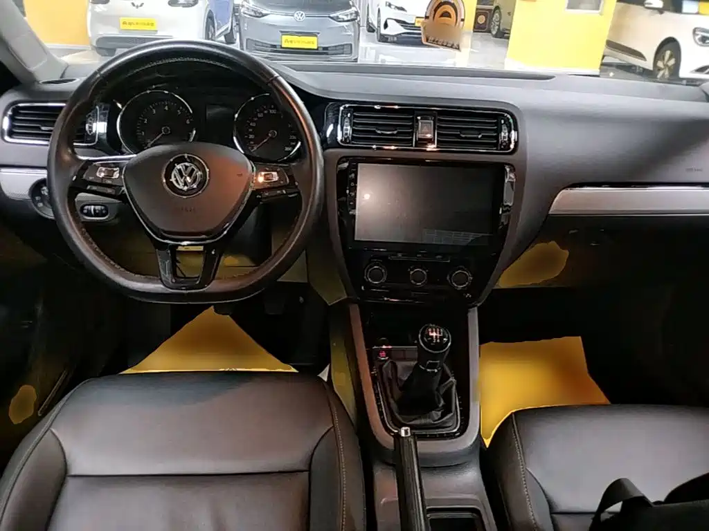Volkswagen Sagitar — миниатюра 14