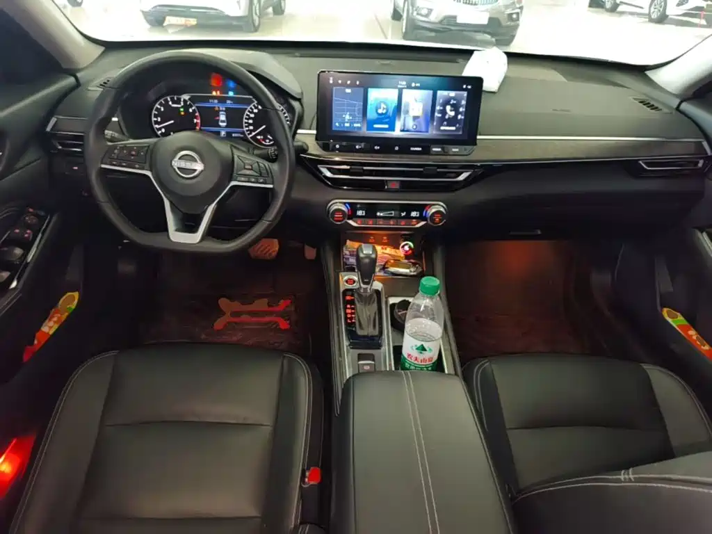 Nissan Teana — миниатюра 10