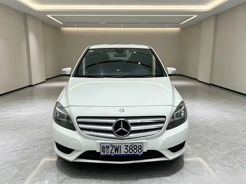 Mercedes-Benz B-Class — миниатюра 2